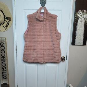 KATYDID Rabbit Faux Fur Vest - Soft Polyester Womens Vest  Pink XL